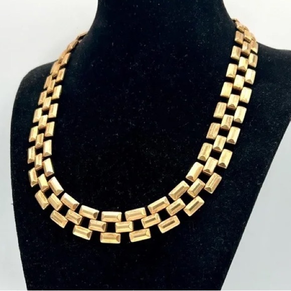 Vintage Avon Chunky Chain Necklace Tile gold link AVON gold tone 18" - Picture 5 of 13